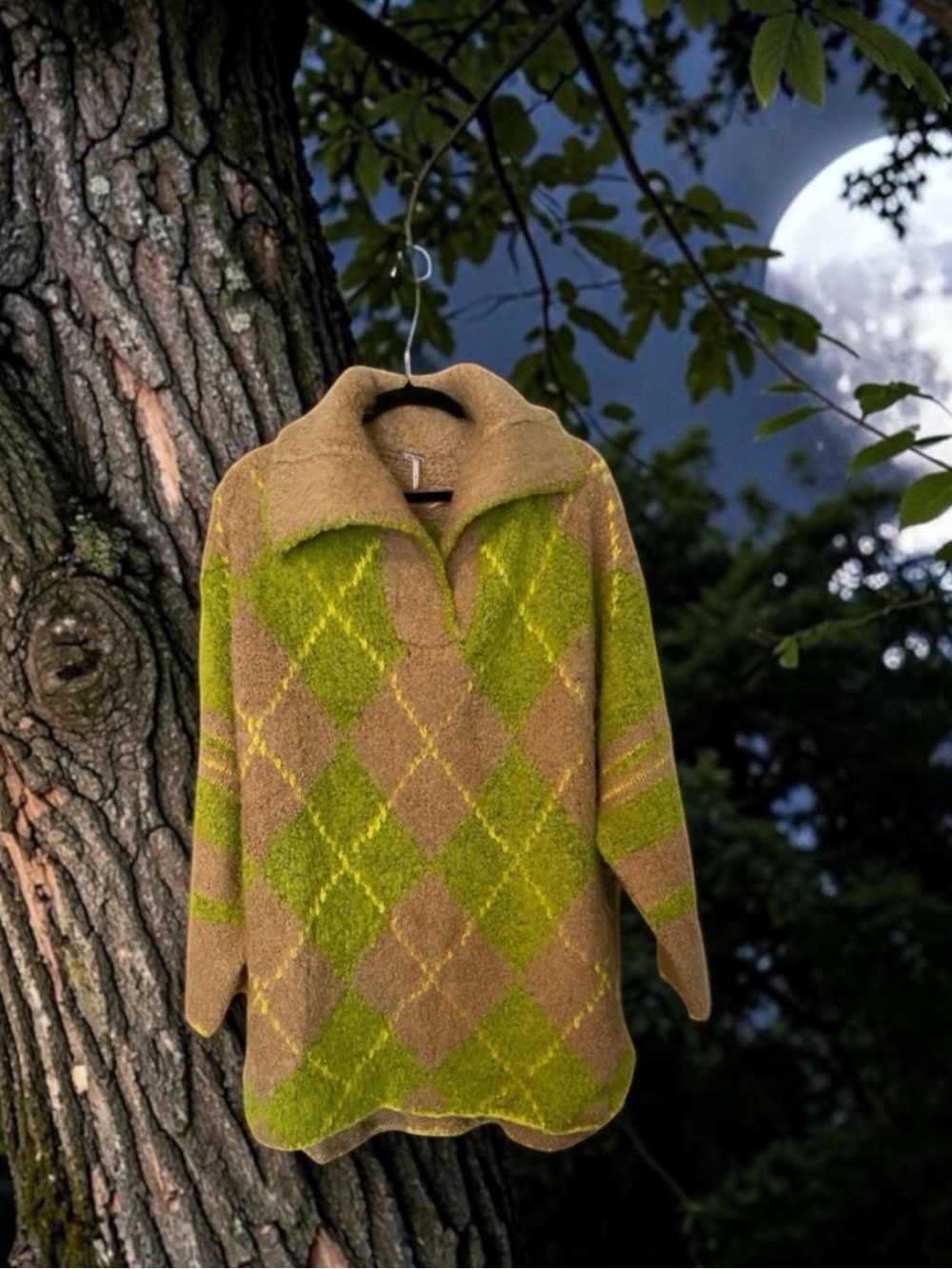 Free People Oversized Argyle Sweater in Tan, Green & Yellow NWT  size Small/Med